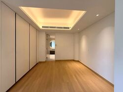 The Colonnade (D10), Condominium #573844511